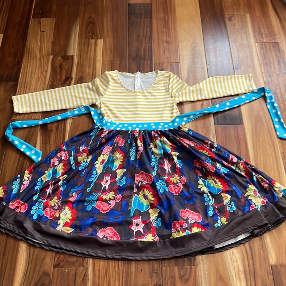 Vintage Floral Polka Dot Ruffle Dress